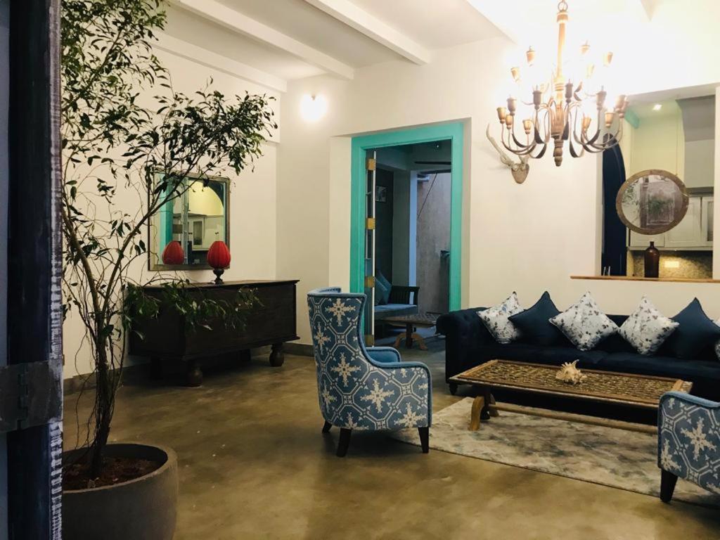 Small House Boutique Guest House Гале Екстериор снимка