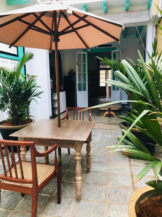 Small House Boutique Guest House Гале Екстериор снимка