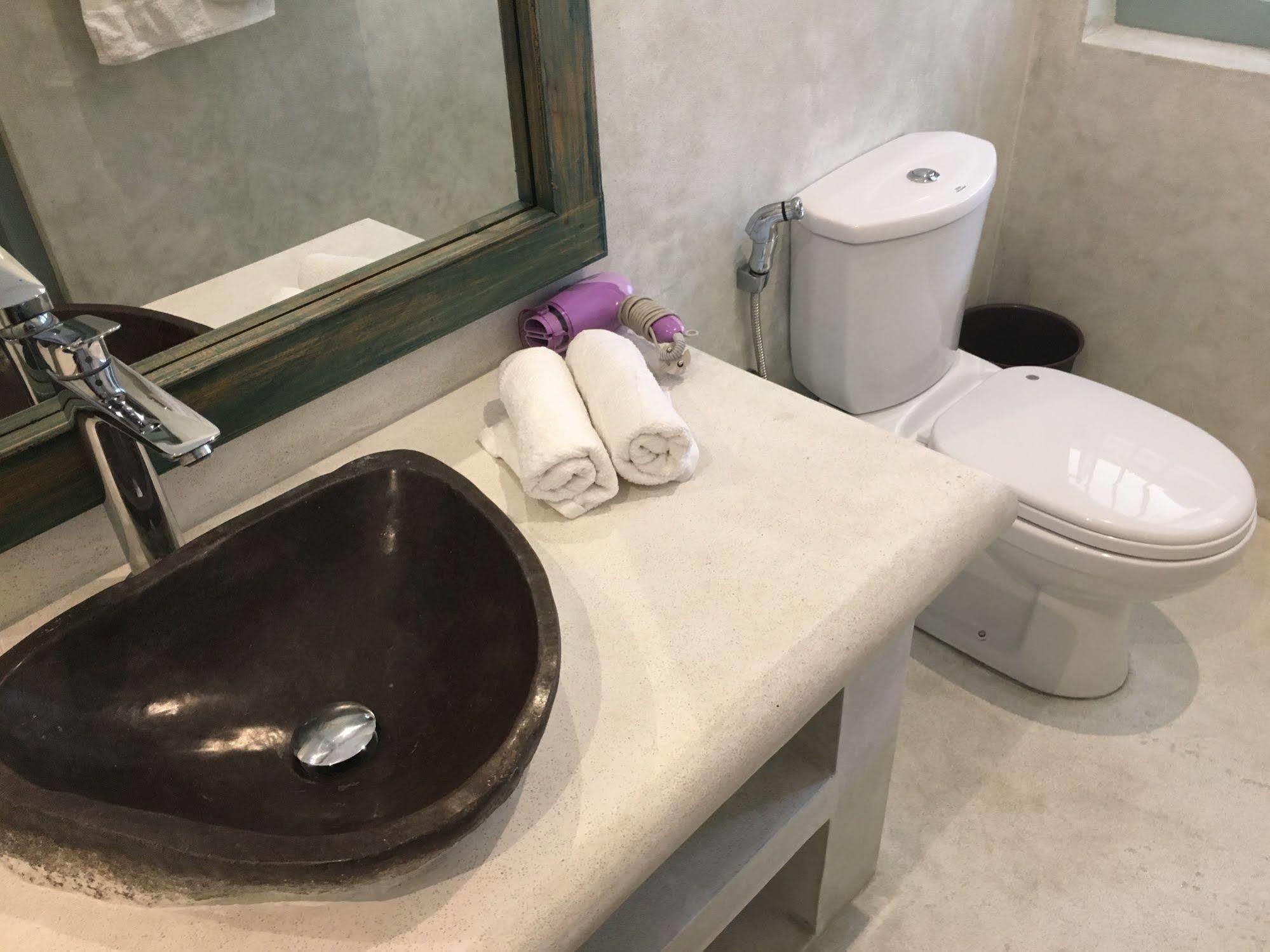 Small House Boutique Guest House Гале Екстериор снимка